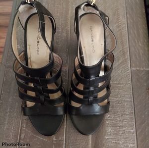 Bandolino Black Gladiator Heel Sandals 7.5M